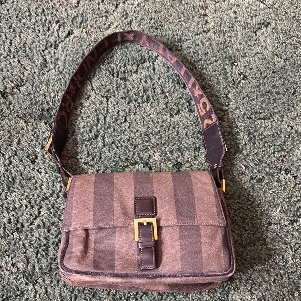 Vintage fendi Pequin shoulder bag